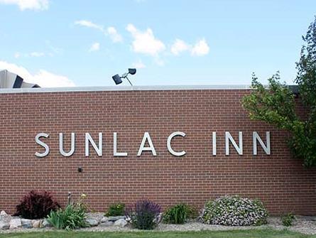 Sunlac Inn Lakota Extérieur photo