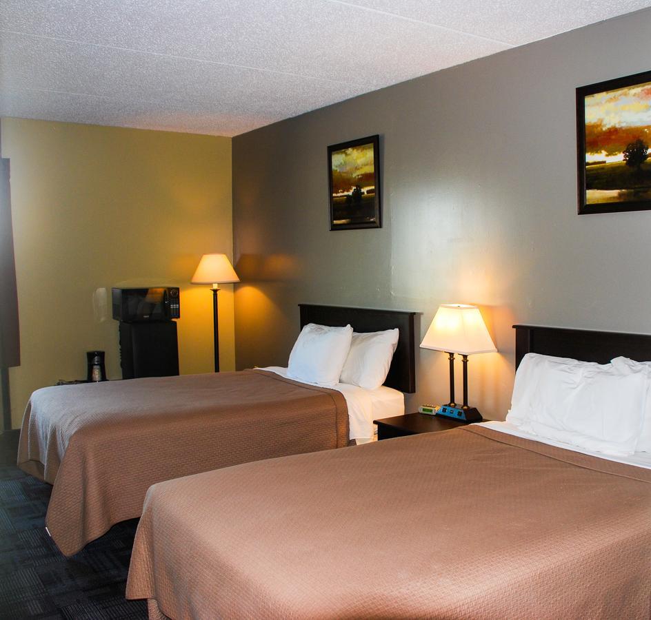 Sunlac Inn Lakota Extérieur photo